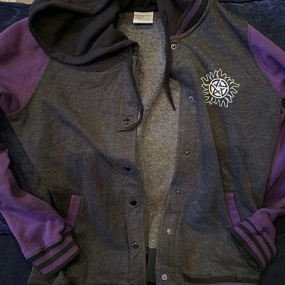 Supernatural jacket with hood plus 3 items: necklace, card, air freshener